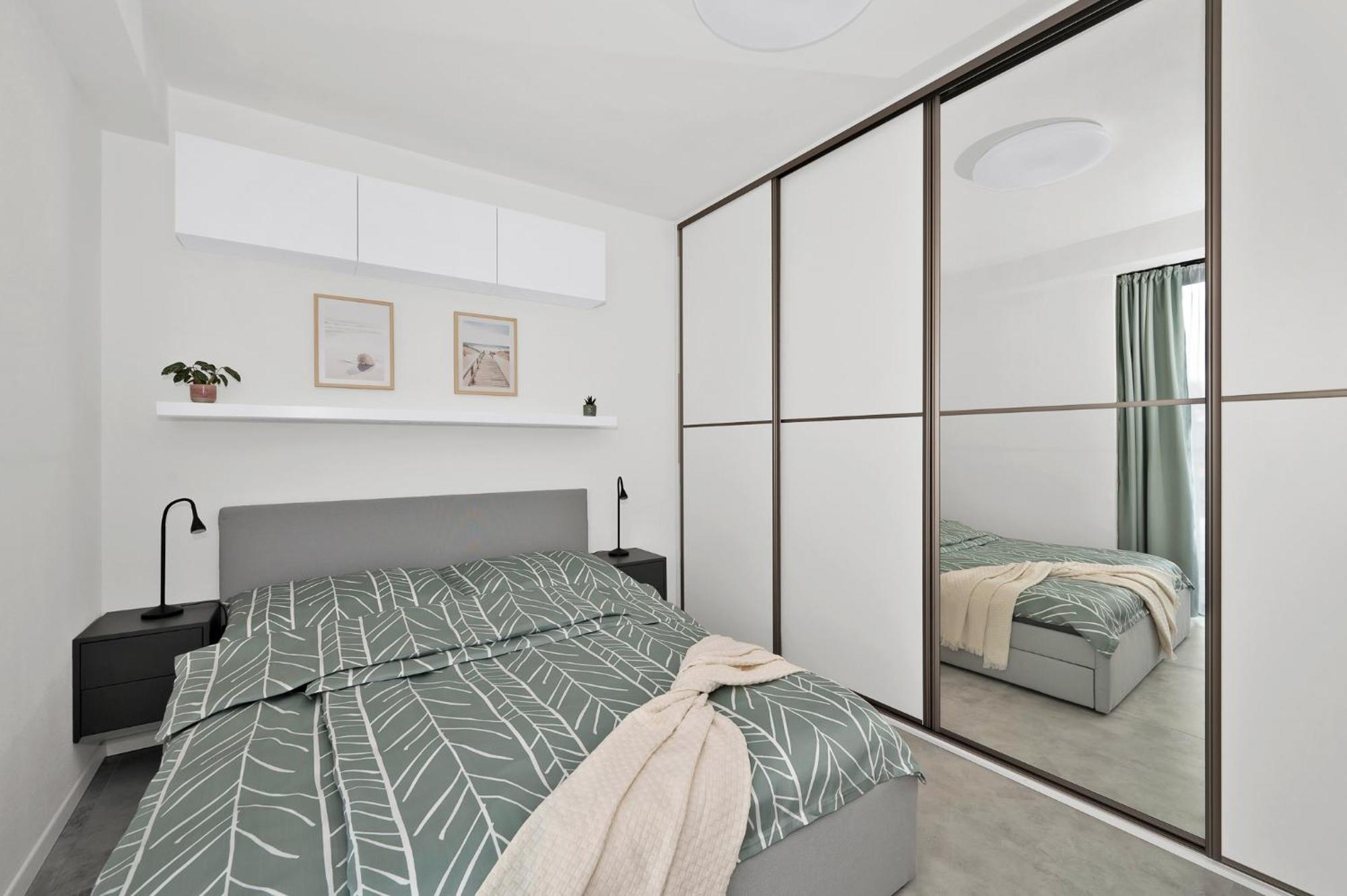 Fully Equipped Apartments With Terraces, Free Garage Parking, Netflix & Ac - By Apartmany Slapanice Cz Luaran gambar