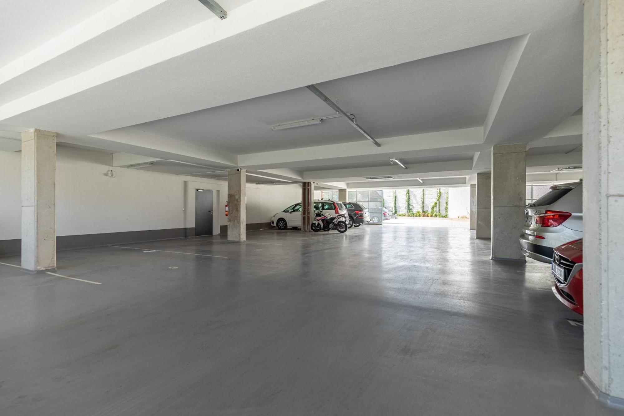 Fully Equipped Apartments With Terraces, Free Garage Parking, Netflix & Ac - By Apartmany Slapanice Cz Luaran gambar