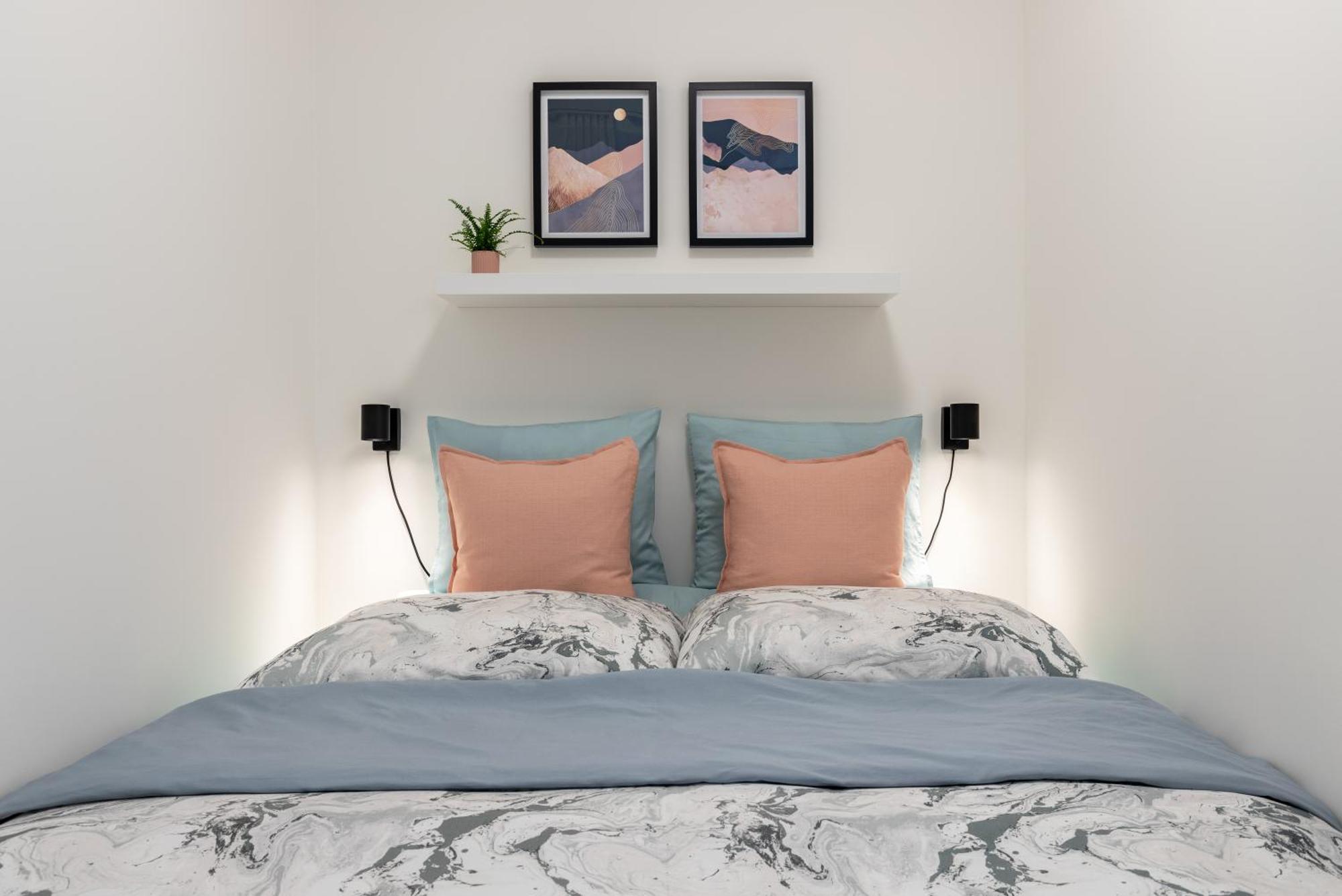 Fully Equipped Apartments With Terraces, Free Garage Parking, Netflix & Ac - By Apartmany Slapanice Cz Luaran gambar